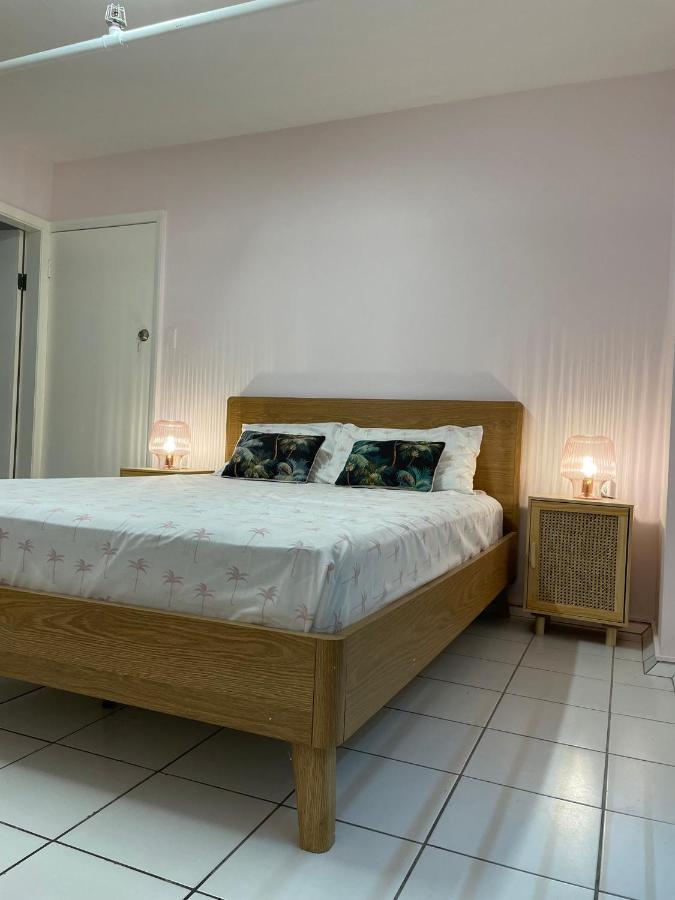 The Espy Hostel Cairns Exteriör bild